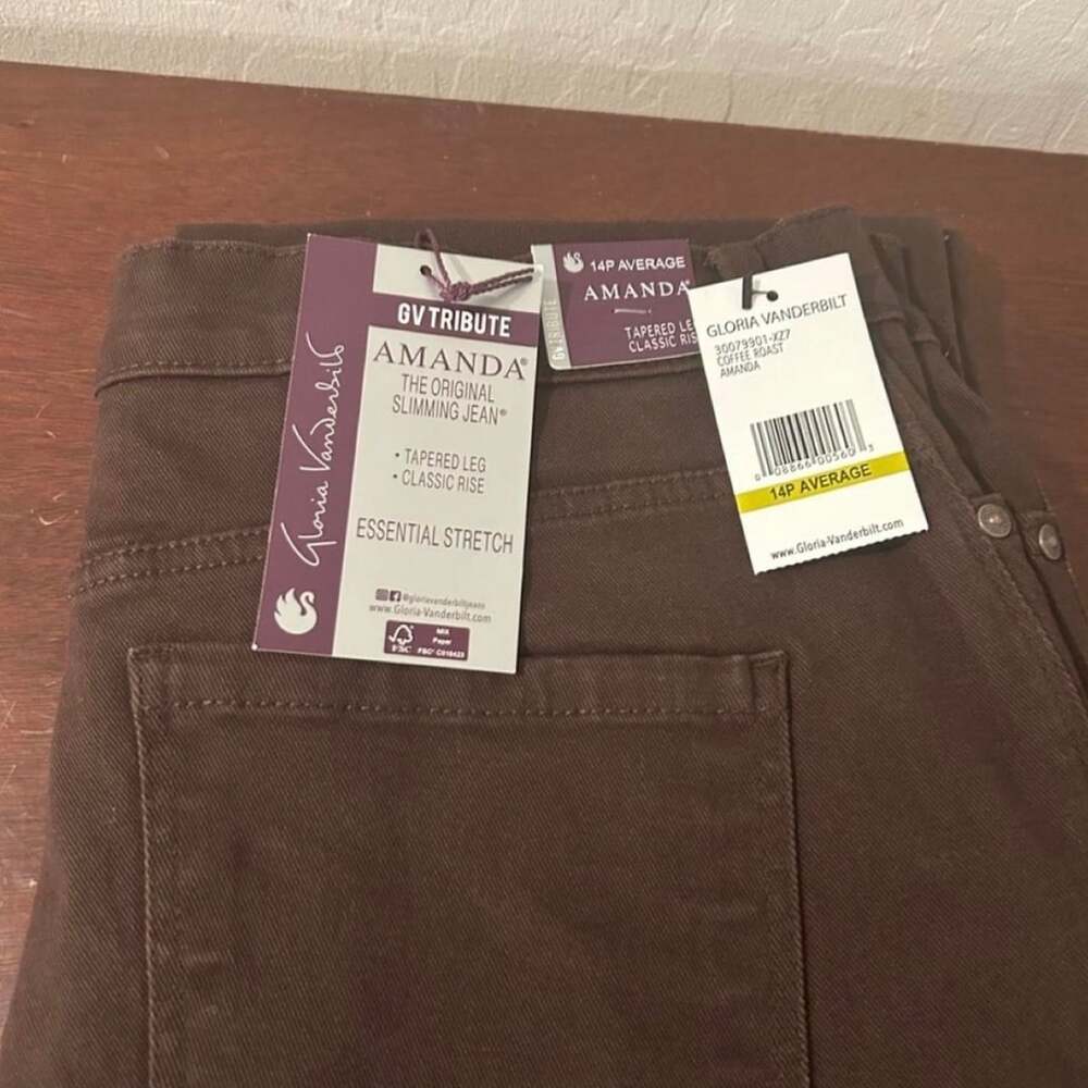 Gloria Vanderbilt Amanda Tapered Jeans 14P Coffee Roast New